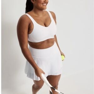 Knix Catalyst Sports Bra White Size 8 (40DD)